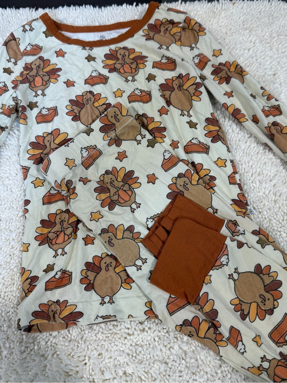 Caden Lane Cream Long Sleeve Turkey Print pajamas with Rust Trim 3T